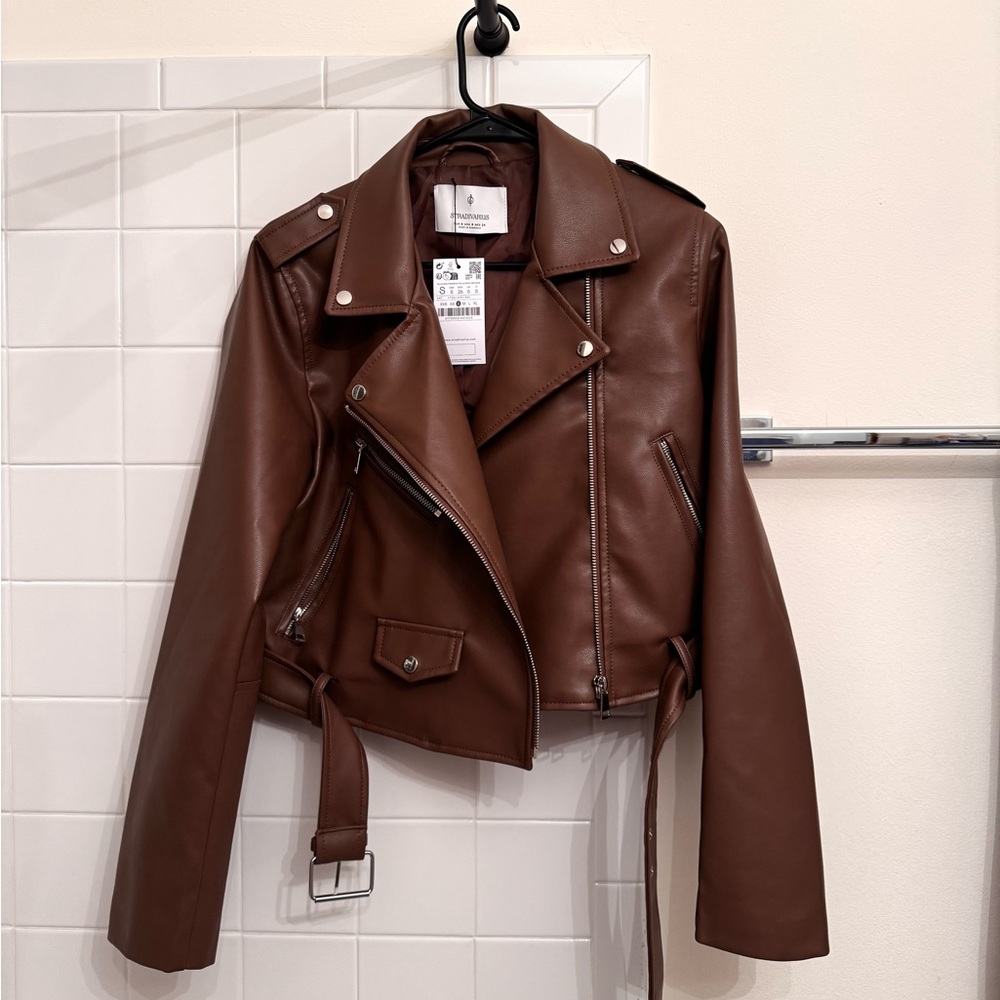 Stradivarius stopped faux leather jacket
